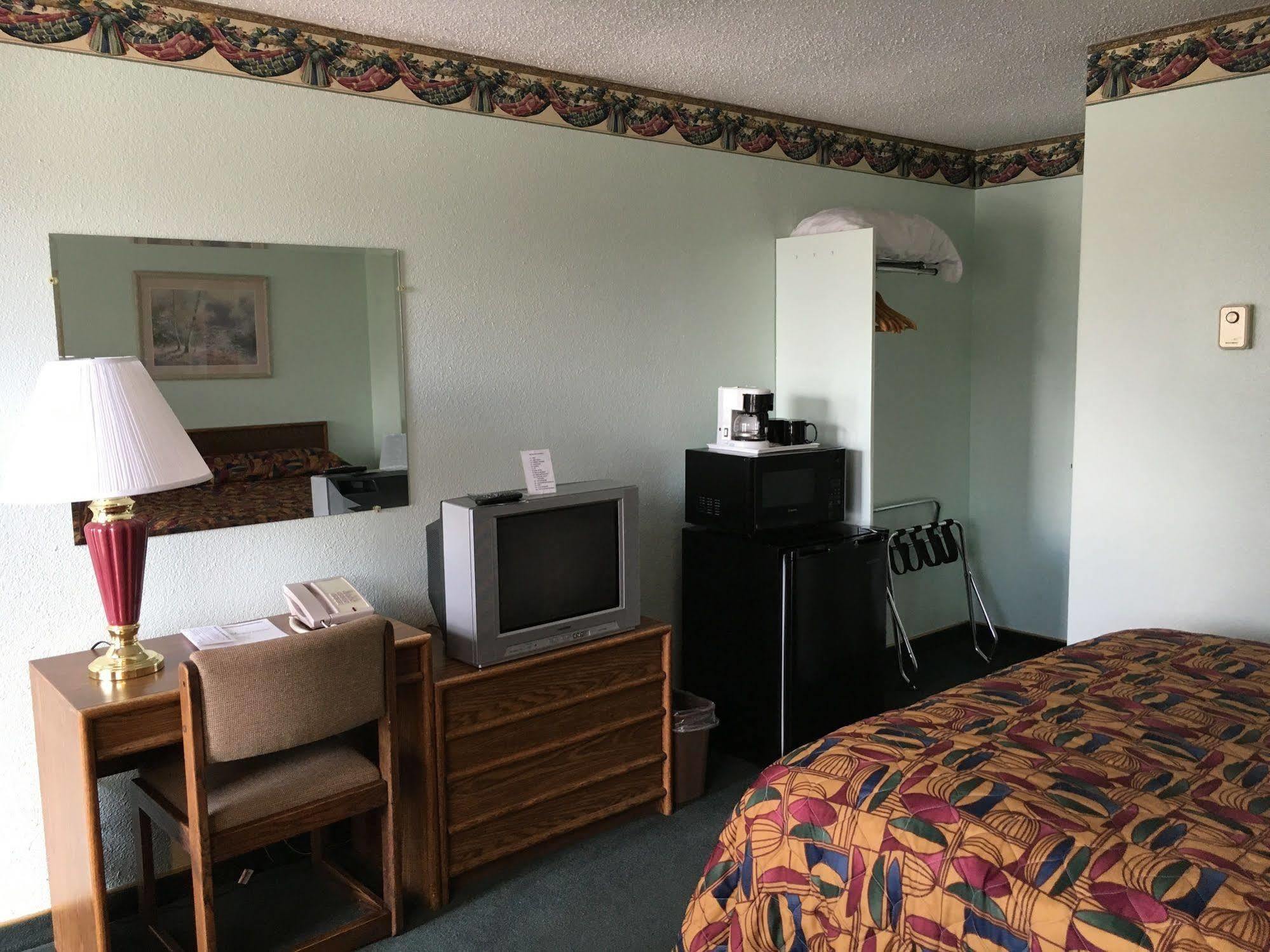 Safari Inn Limon Extérieur photo