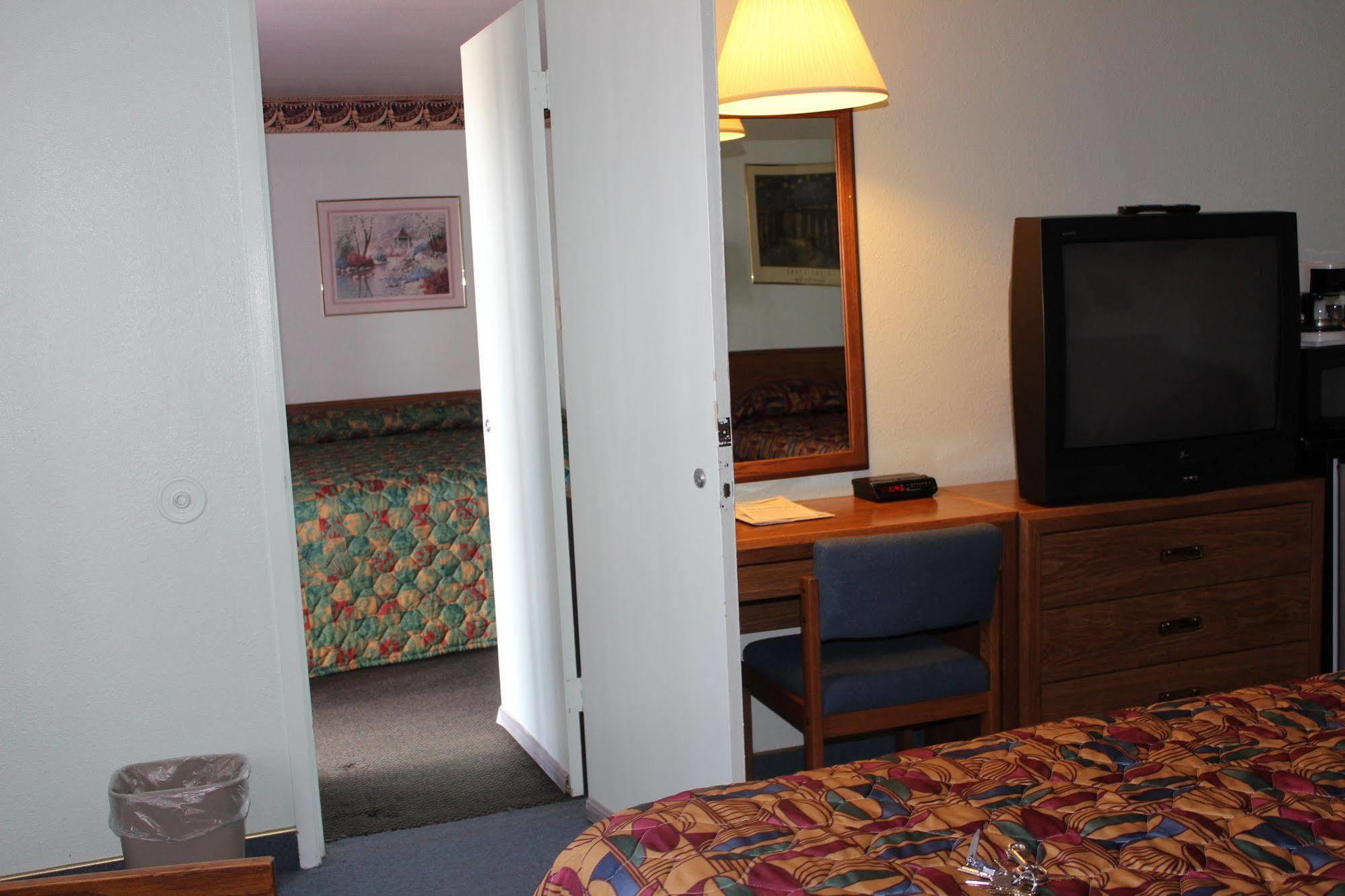 Safari Inn Limon Extérieur photo